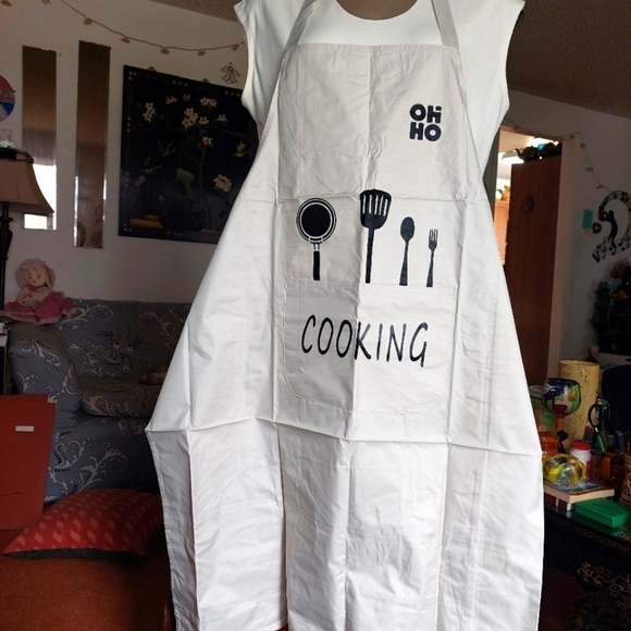 BBQ/Kitchen Stain Resistant Apron (White) - Picture 1 of 2